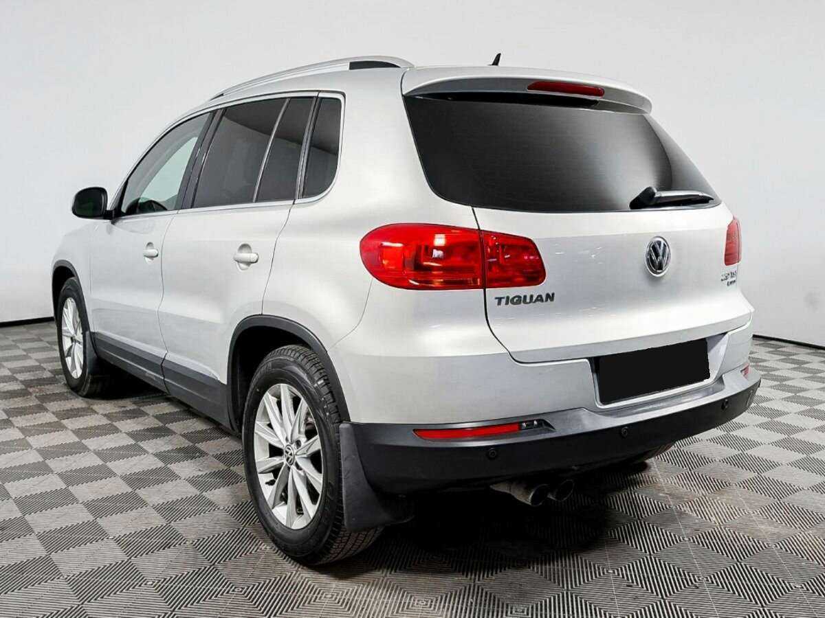 Volkswagen Tiguan б/у, 2012, Автоматическая. Фото: #5