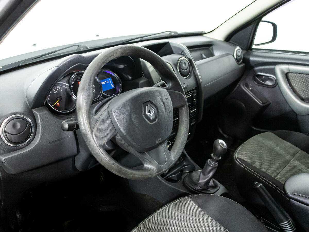 Renault Duster б/у, 2016, Механическая. Фото: #10
