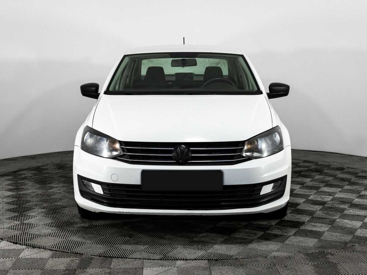 Volkswagen Polo б/у, 2018, Механическая. Фото: #1