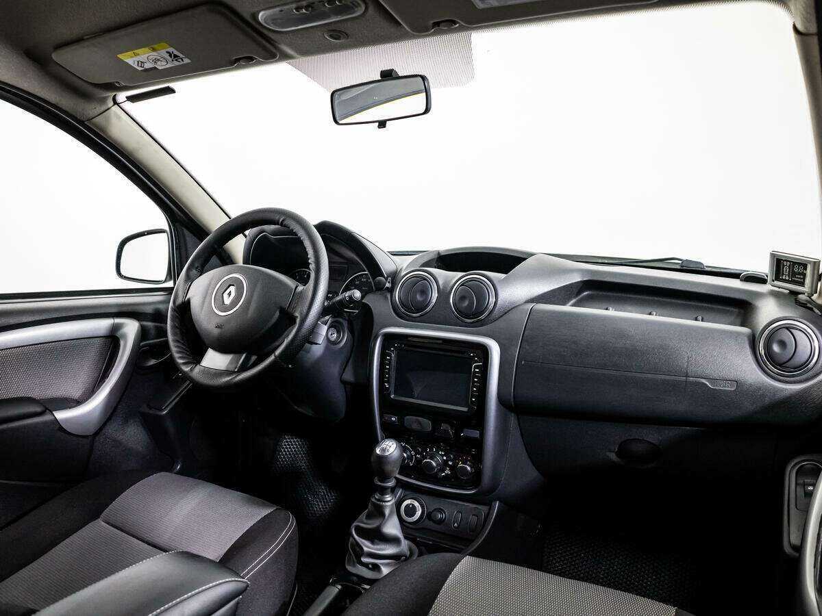 Renault Duster б/у, 2013, Механическая. Фото: #8