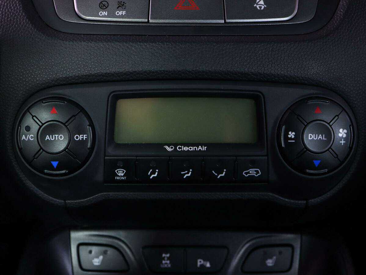 Hyundai ix35 б/у, 2014, Автоматическая. Фото: #22
