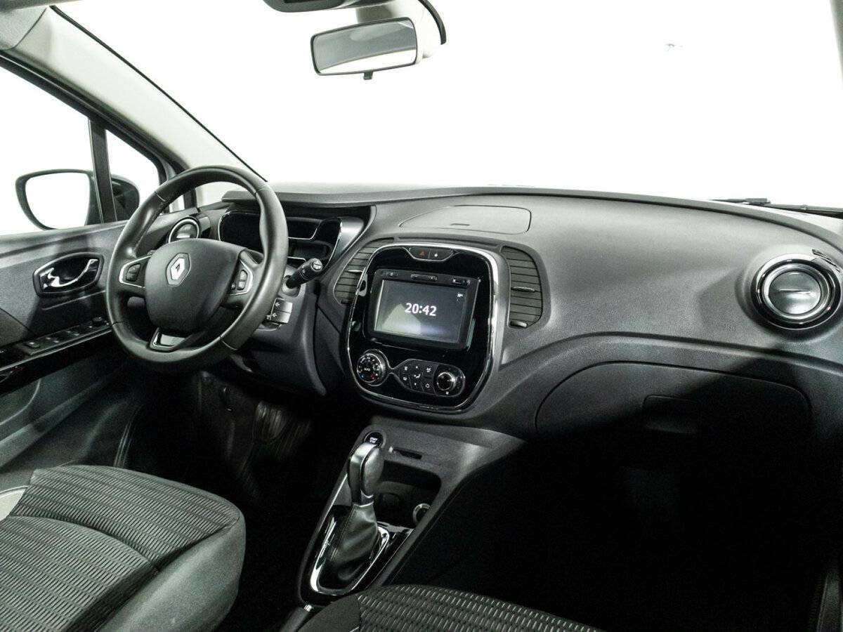 Renault Kaptur б/у, 2017, Автоматическая. Фото: #8