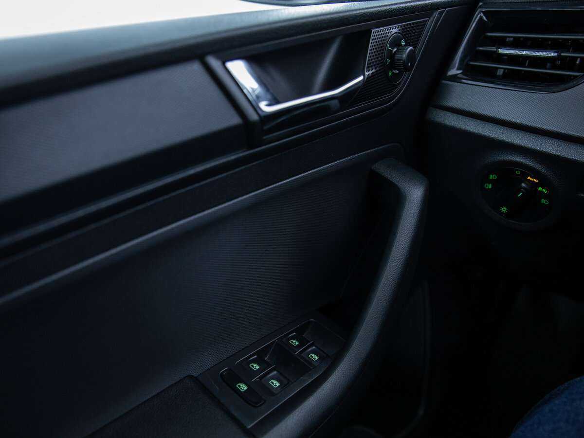 Skoda Rapid б/у, 2021, Механическая. Фото: #9