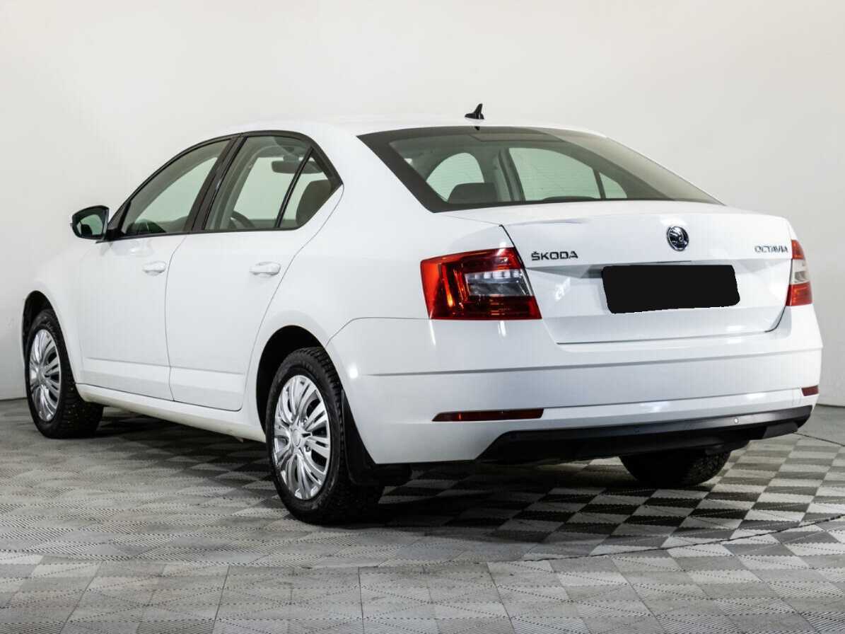 Skoda Octavia б/у, 2018, Автоматическая. Фото: #5