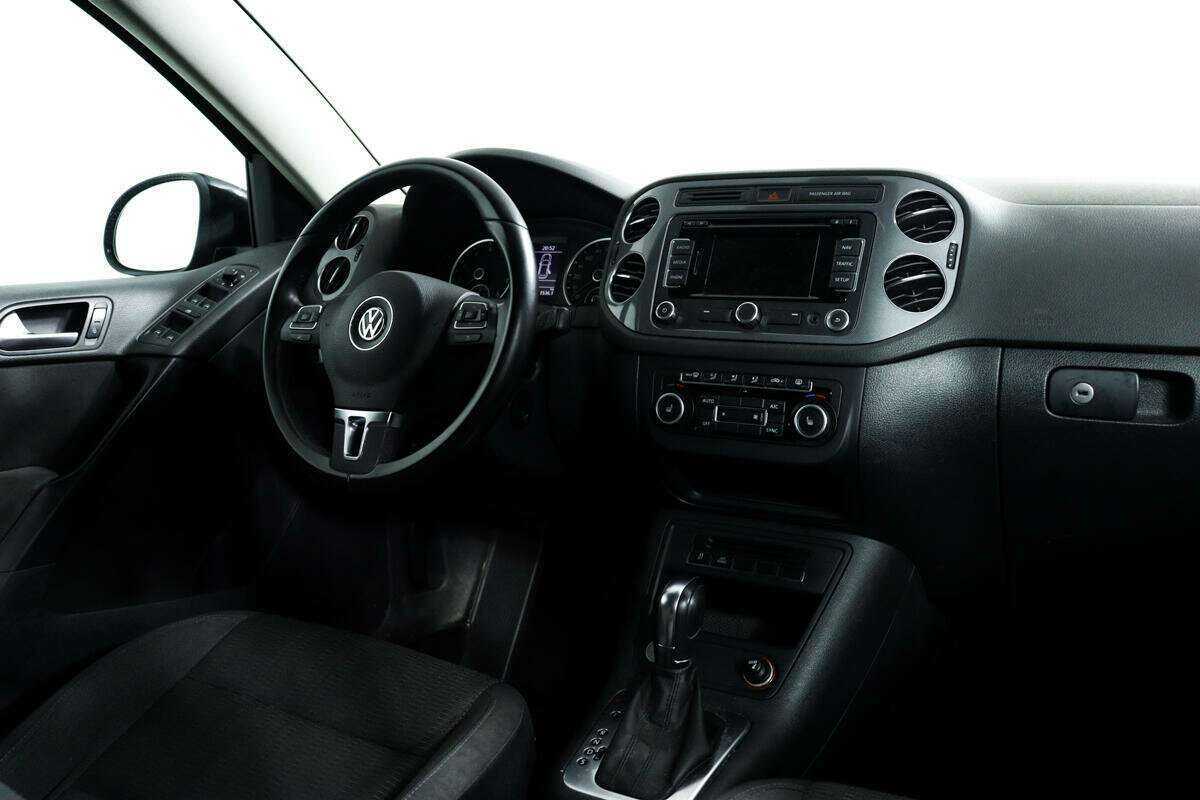 Volkswagen Tiguan б/у, 2013, Автоматическая. Фото: #8