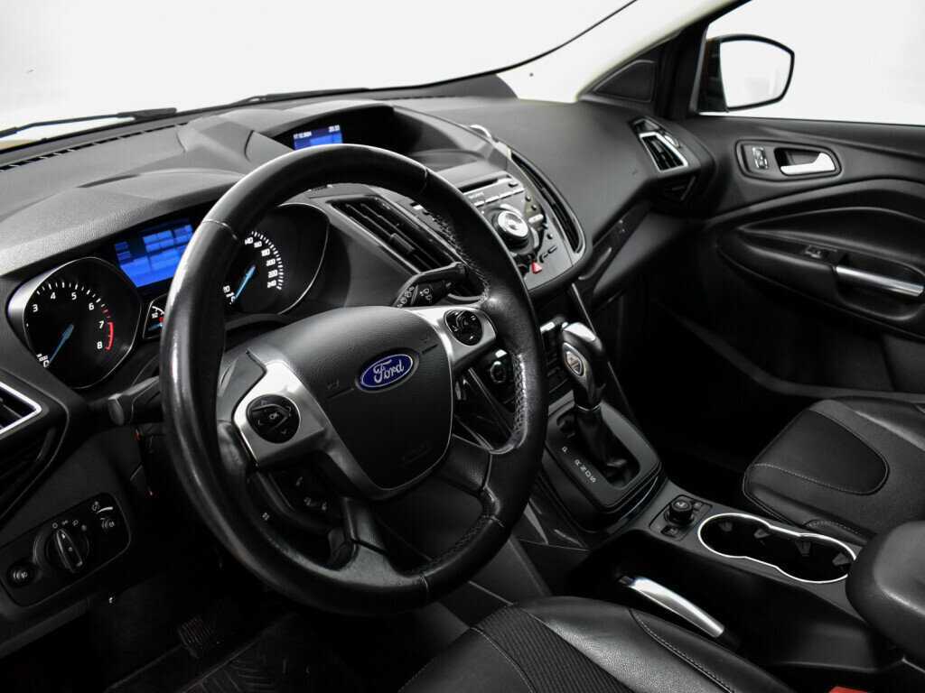 Ford Kuga б/у, 2016, Автоматическая. Фото: #8