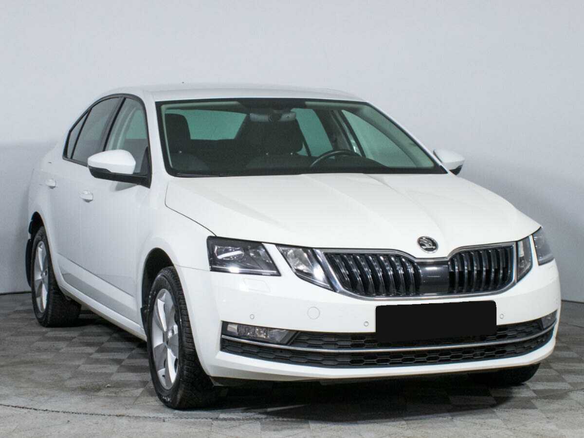 Skoda Octavia б/у, 2018, Роботизированная. Фото: #2