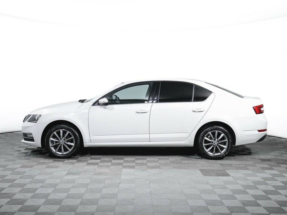 Skoda Octavia б/у, 2023, Автоматическая. Фото: #4