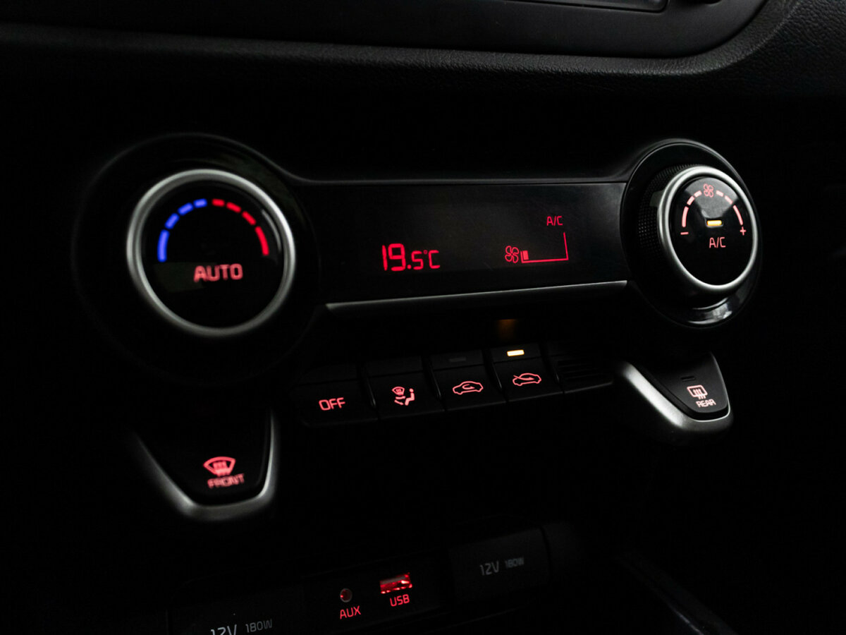Kia Rio б/у, 2019, Автоматическая. Фото: #14