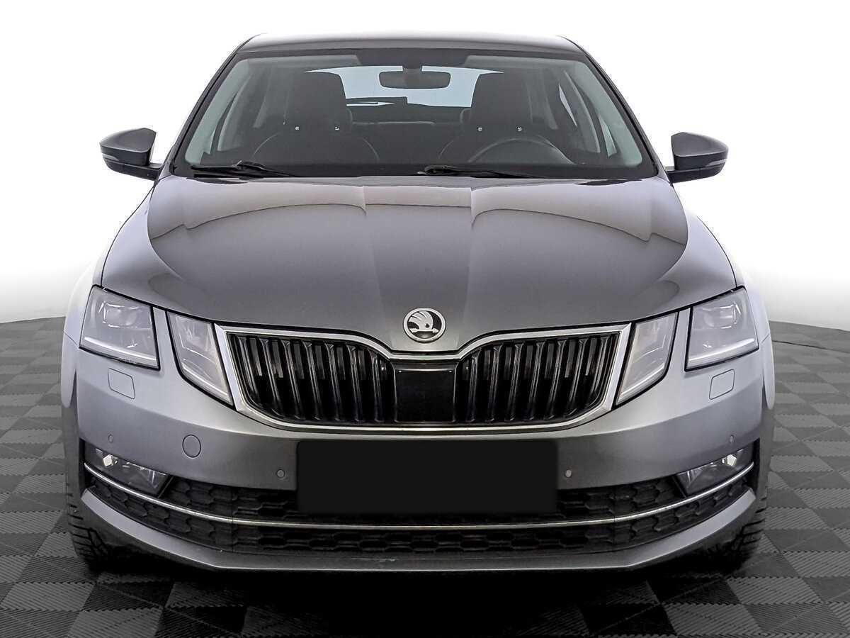 Skoda Octavia б/у, 2017, Механическая. Фото: #1