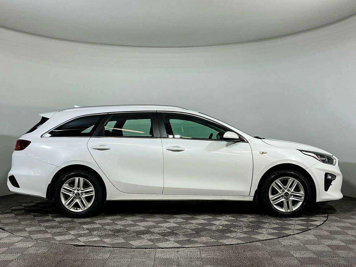 Kia Ceed б/у, 2021, Автоматическая. Фото: #3