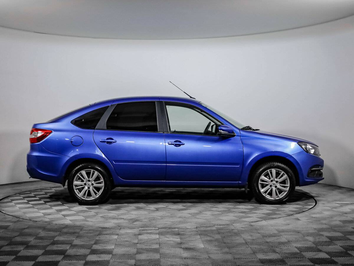 Lada (ВАЗ) Granta б/у, 2022, Механическая. Фото: #3