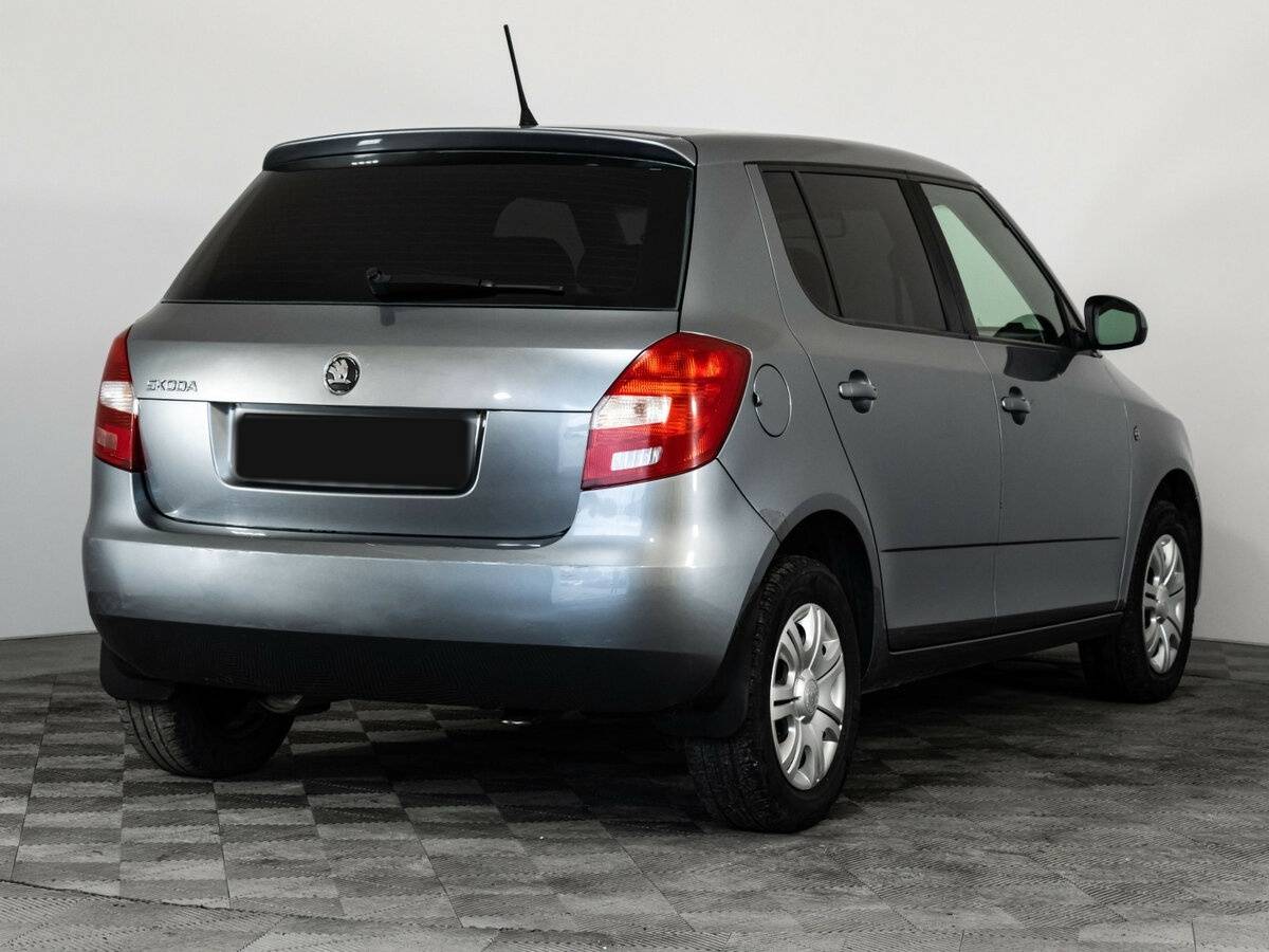 Skoda Fabia б/у, 2013, Механическая. Фото: #4