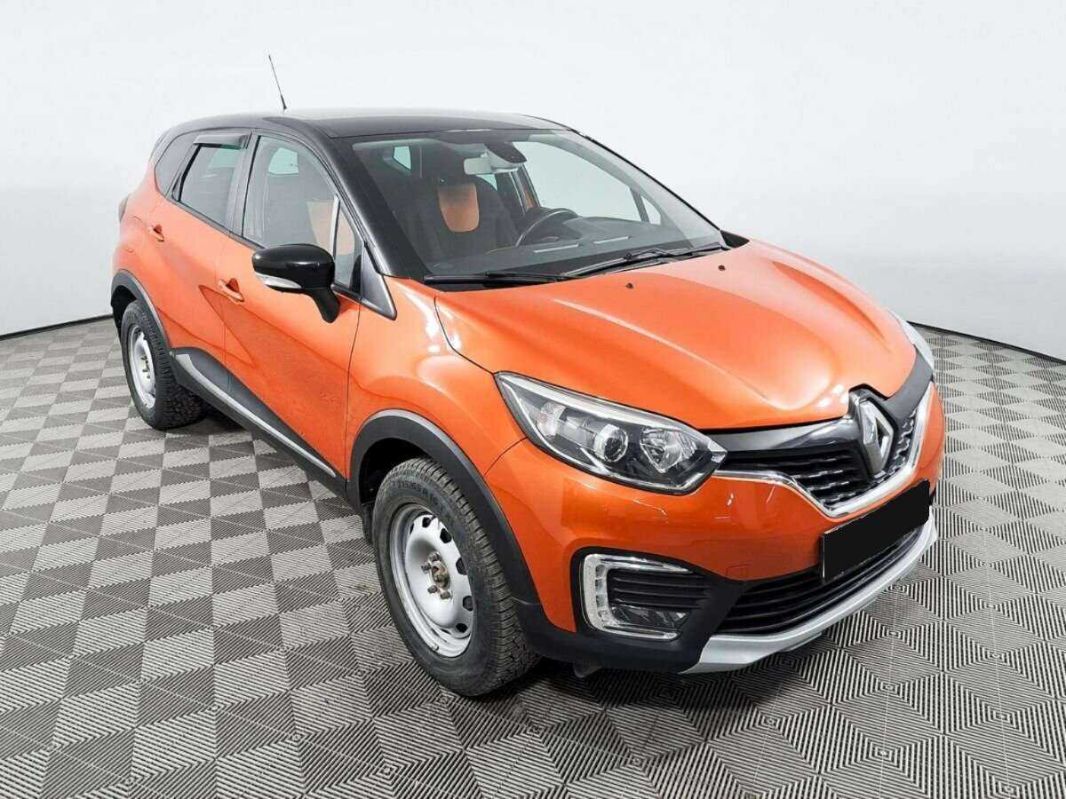 Renault Kaptur б/у, 2016, Автоматическая. Фото: #2