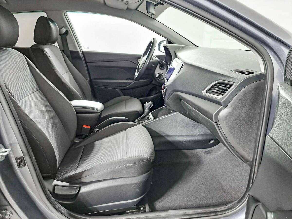 Hyundai Solaris б/у, 2018, Автоматическая. Фото: #8