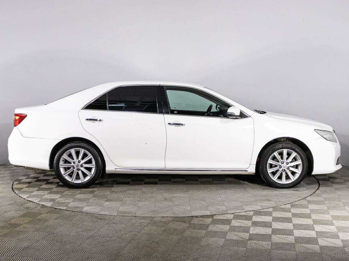 Toyota Camry б/у, 2012, Автоматическая. Фото: #3
