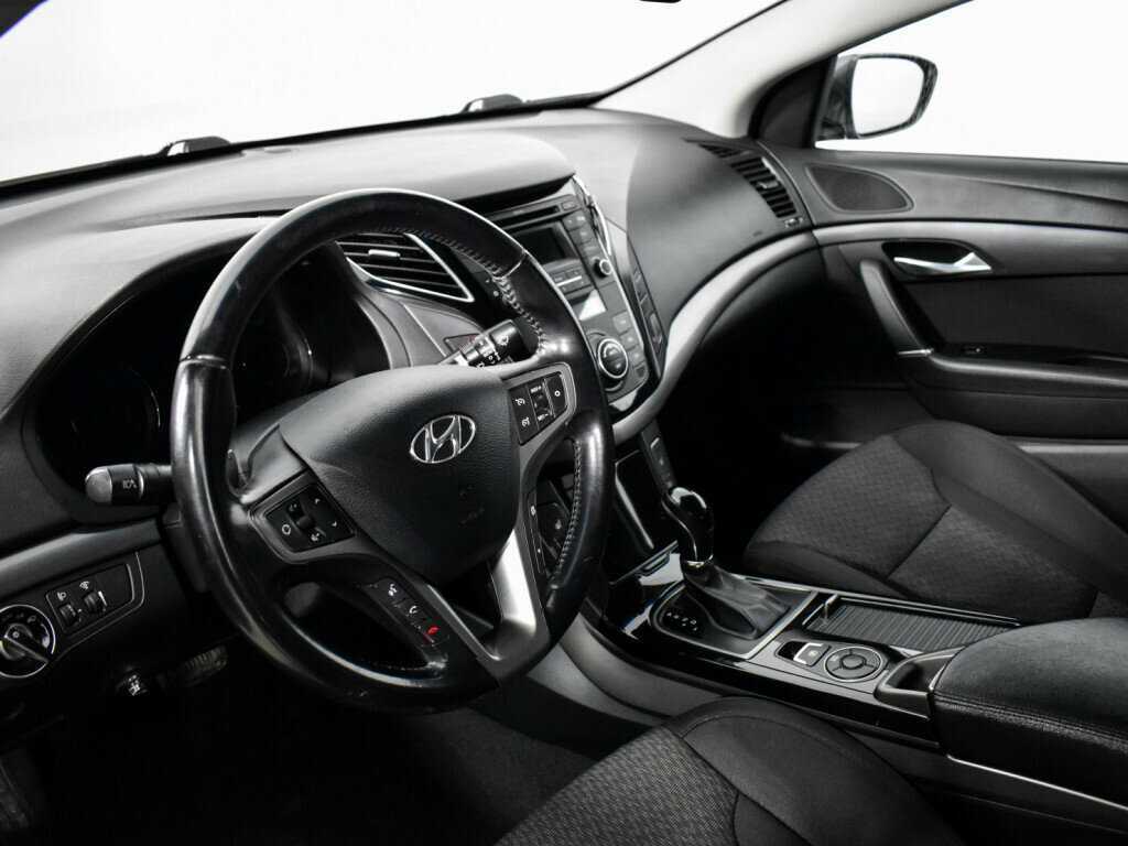 Hyundai i40 б/у, 2016, Автоматическая. Фото: #8