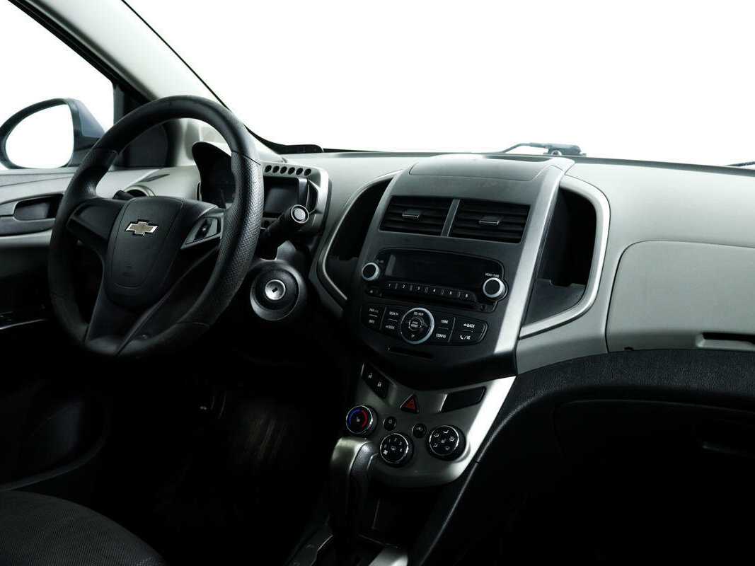 Chevrolet Aveo б/у, 2014, Автоматическая. Фото: #8