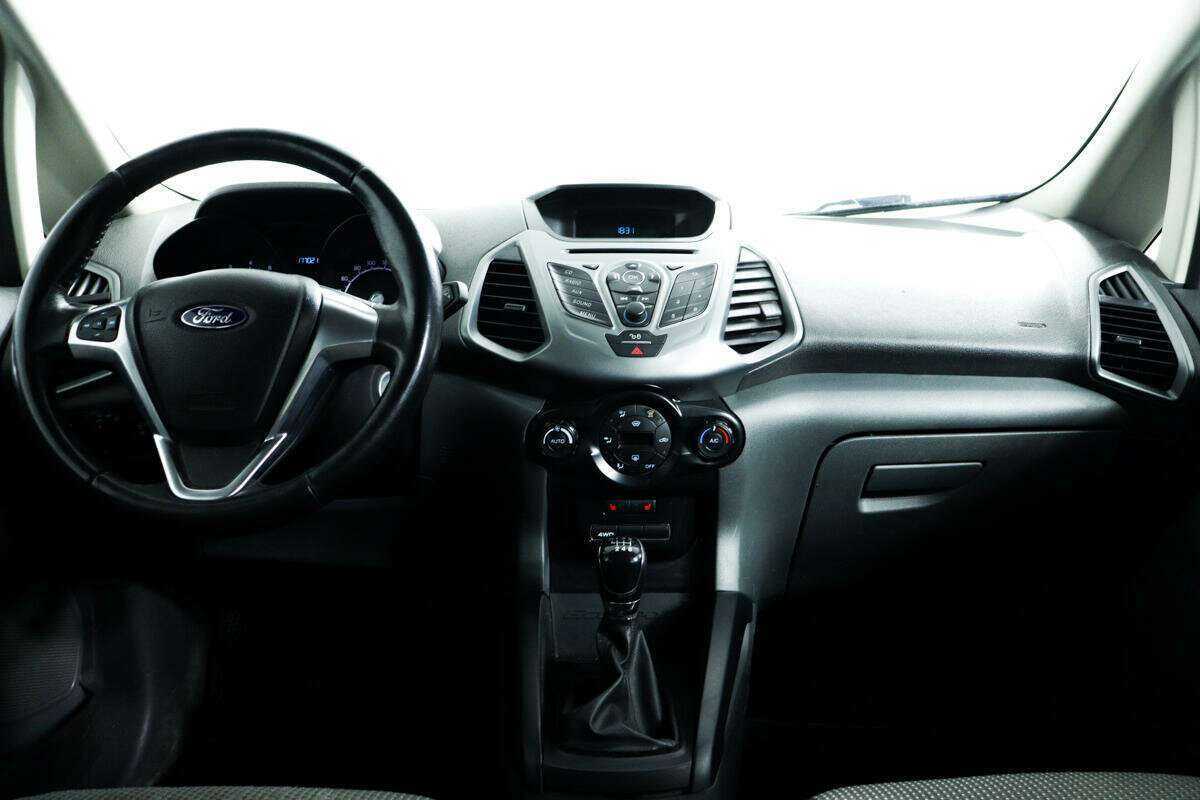 Ford EcoSport б/у, 2015, Механическая. Фото: #8