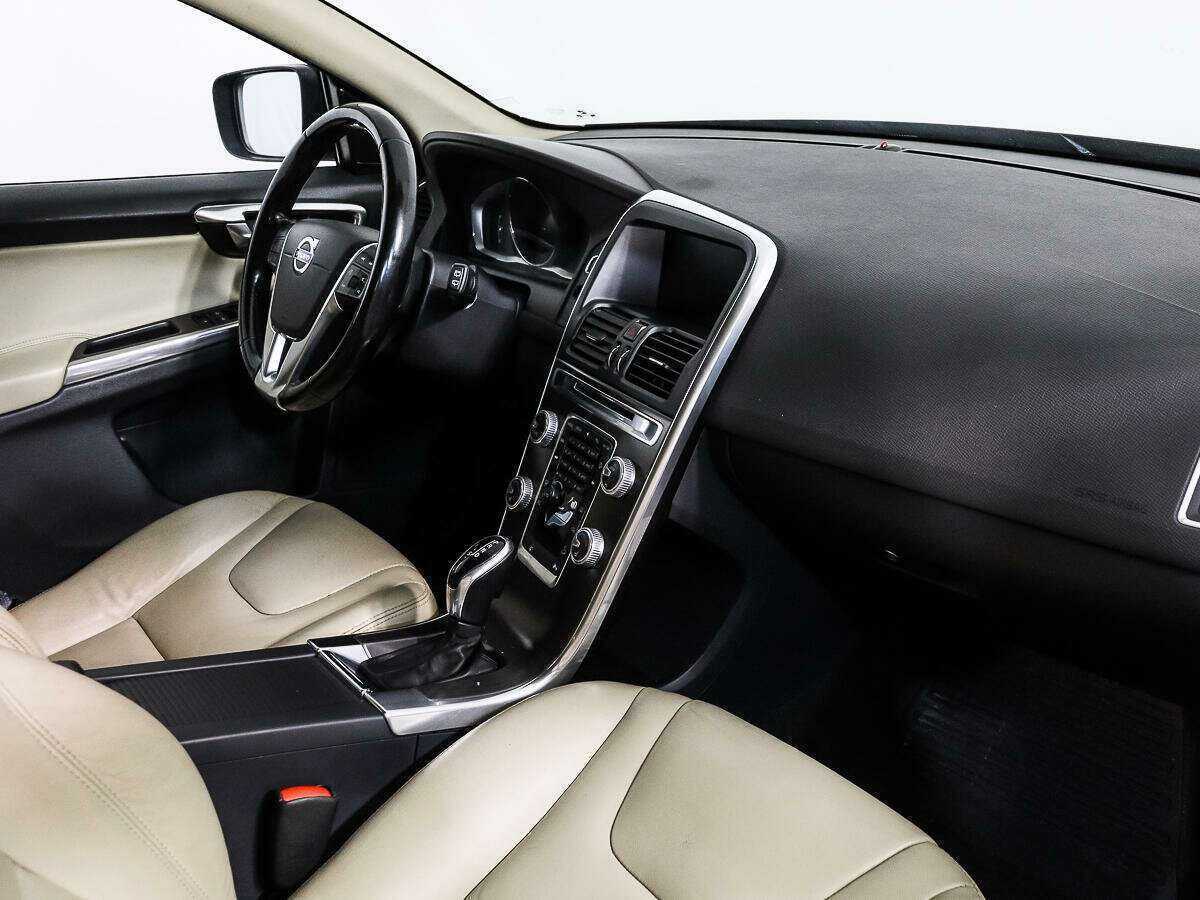 Volvo XC60 б/у, 2014, Автоматическая. Фото: #12