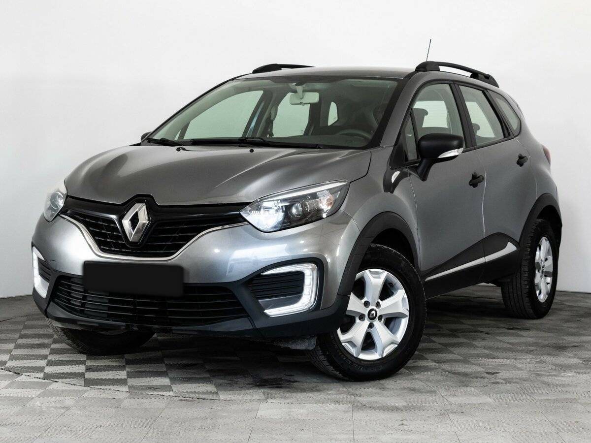 Renault Kaptur б/у, 2018, Механическая. Посмотреть фото