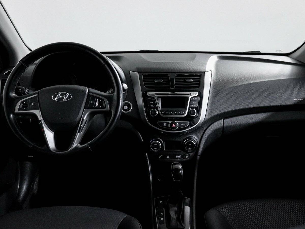 Hyundai Solaris б/у, 2015, Автоматическая. Фото: #8