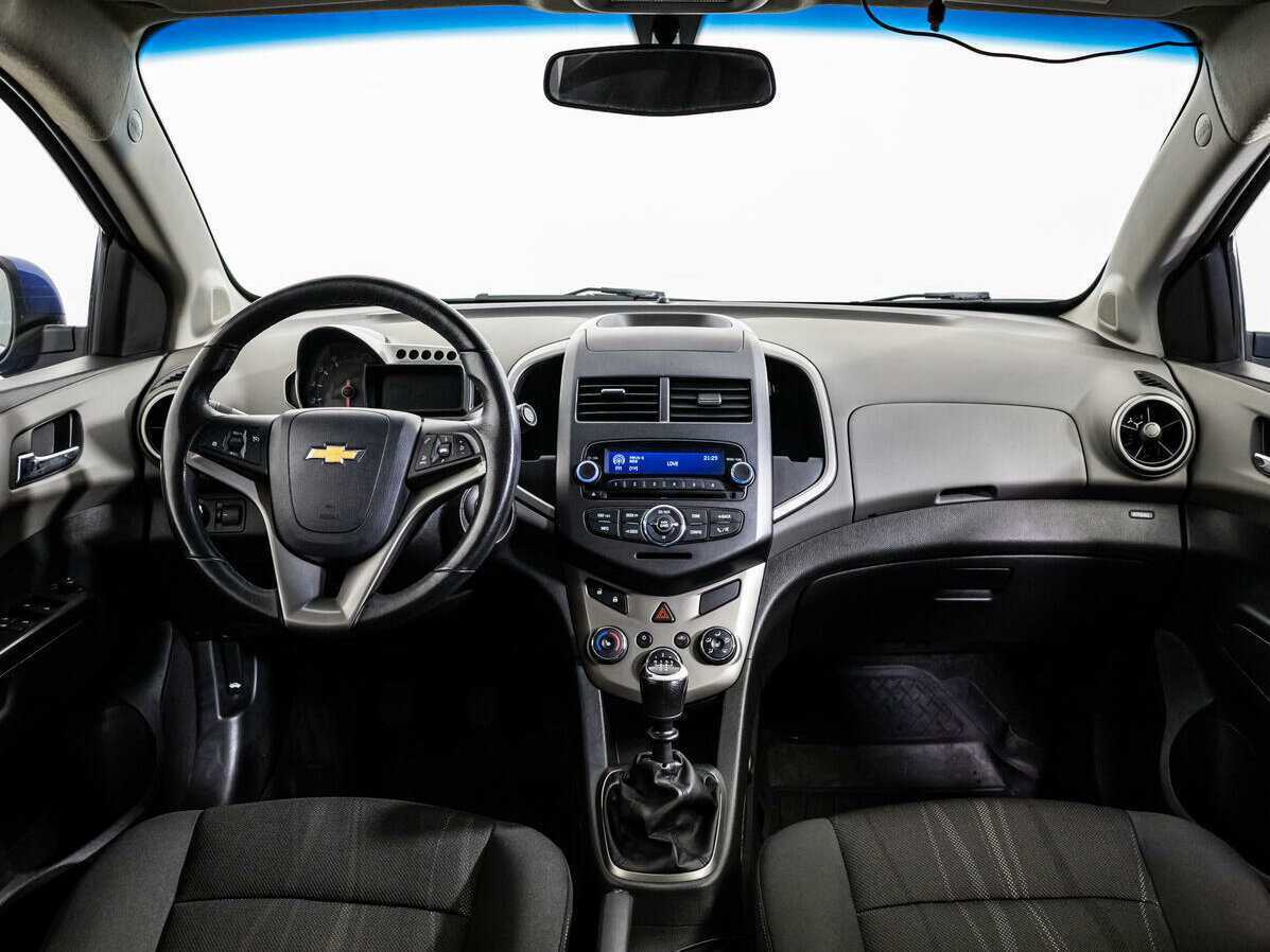 Chevrolet Aveo б/у, 2012, Механическая. Фото: #11