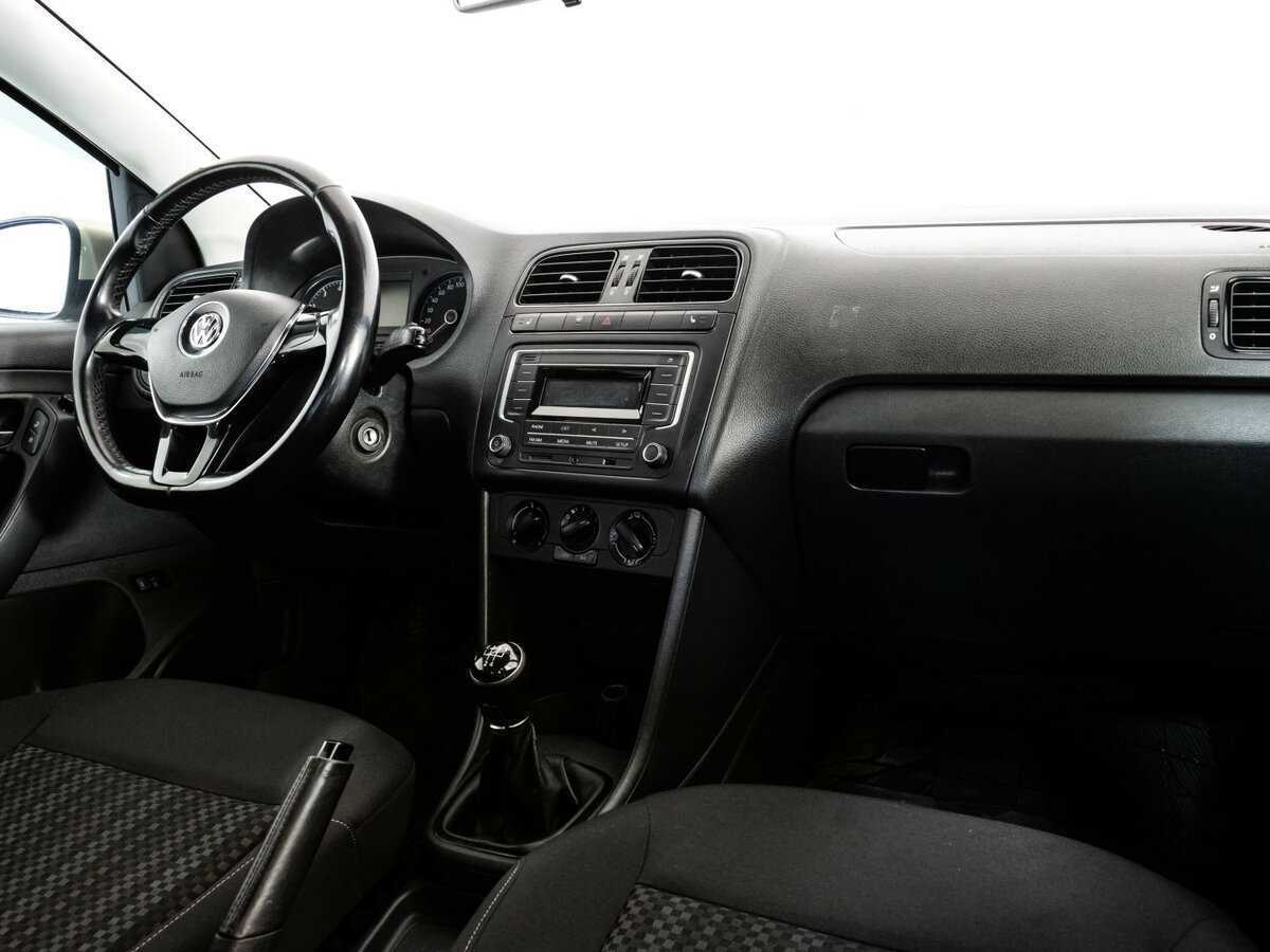 Volkswagen Polo б/у, 2016, Механическая. Фото: #7