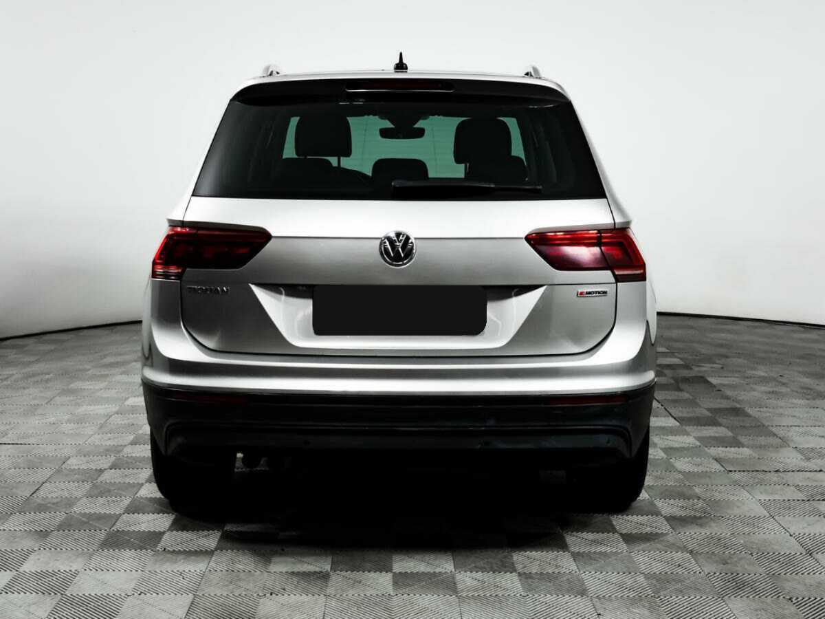 Volkswagen Tiguan б/у, 2020, Роботизированная. Фото: #5
