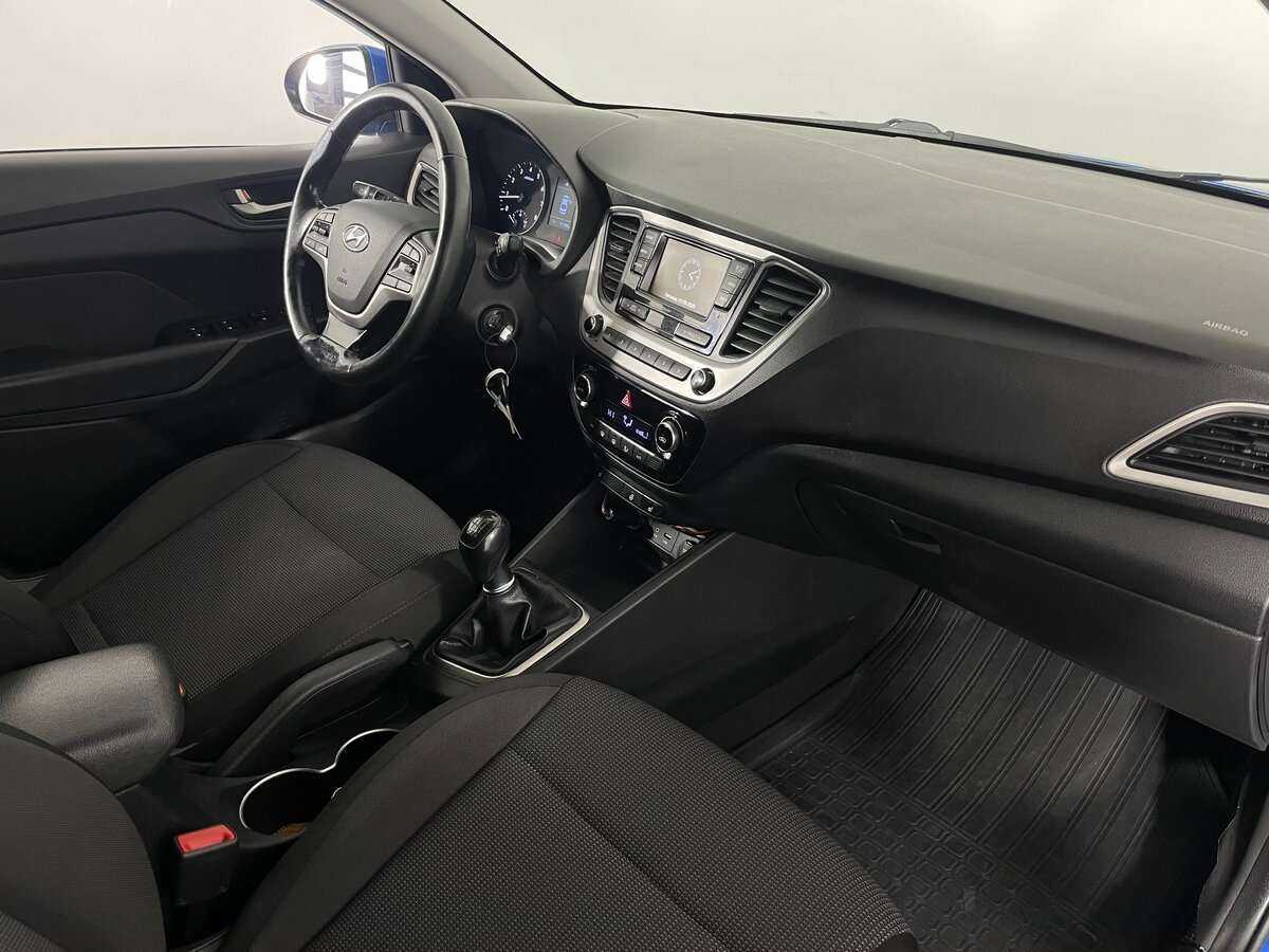 Hyundai Solaris б/у, 2017, Механическая. Фото: #11