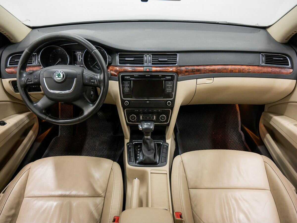 Skoda Superb б/у, 2012, Автоматическая. Фото: #10