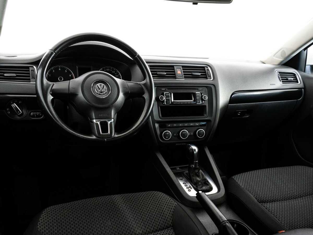 Volkswagen Jetta б/у, 2012, Автоматическая. Фото: #8