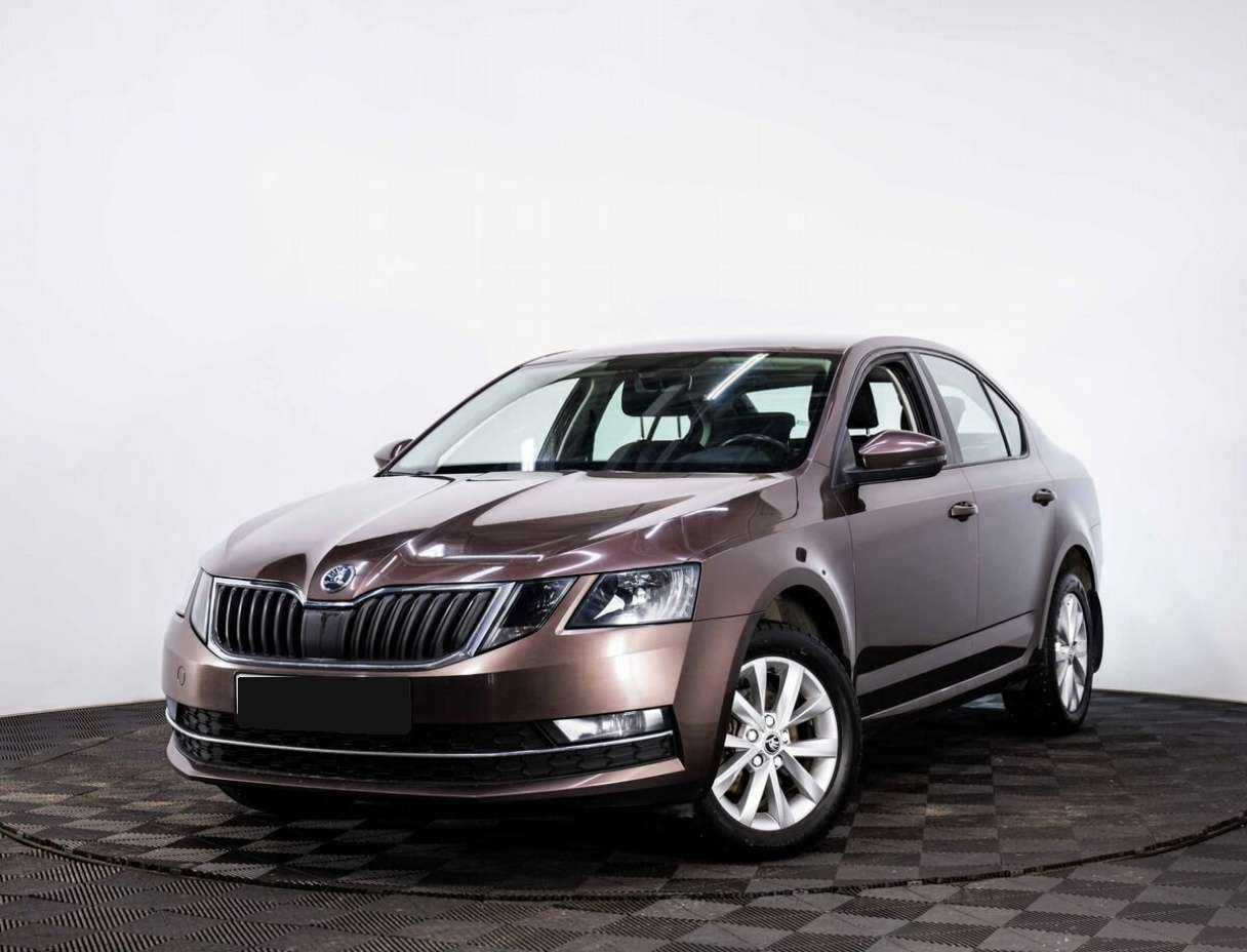 Skoda Octavia б/у, 2017, Автоматическая. Фото: #0