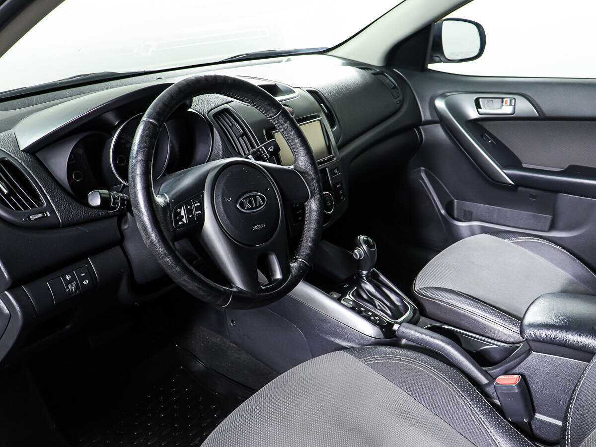 Kia Cerato б/у, 2012, Автоматическая. Фото: #14