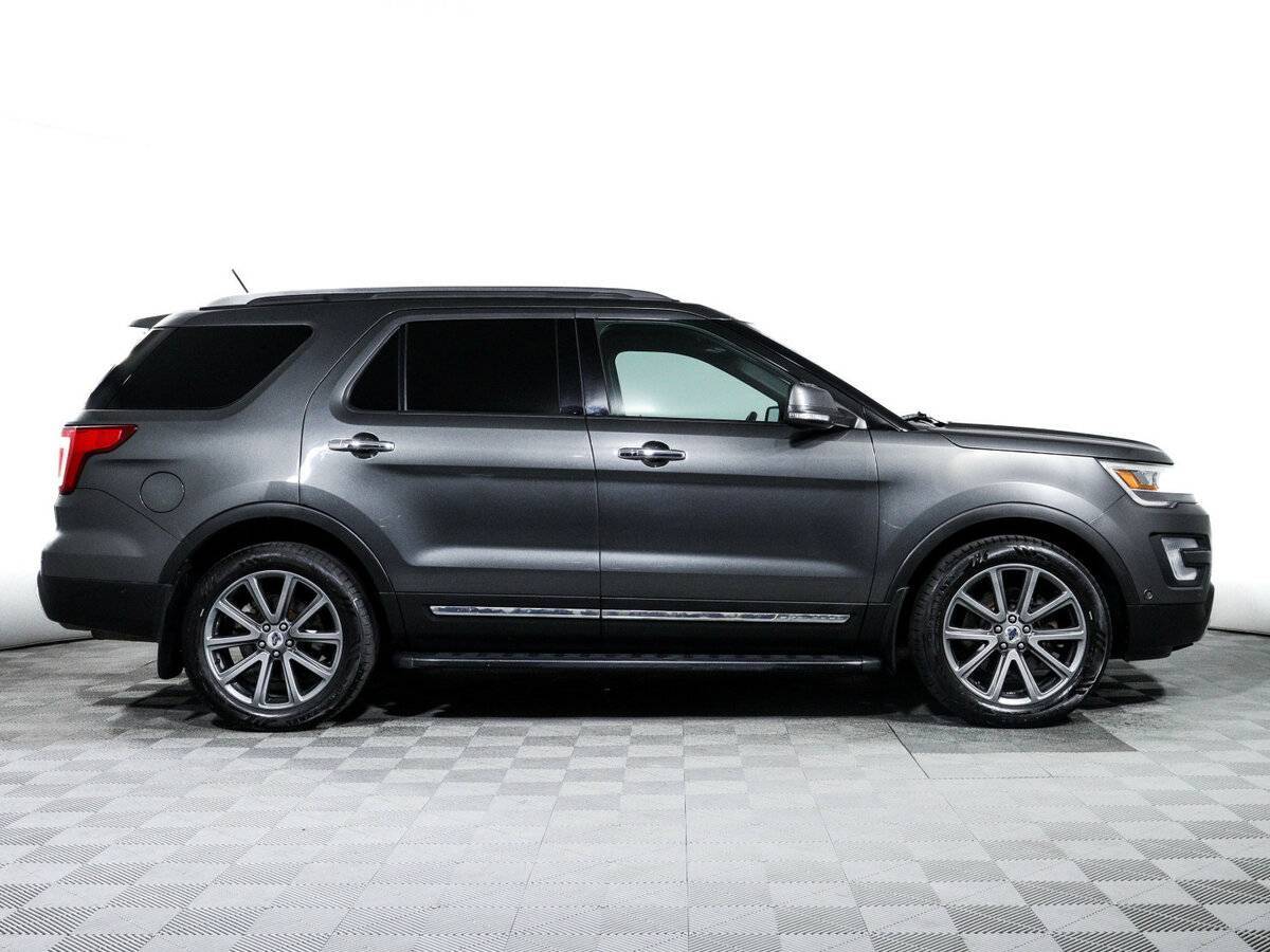 Ford Explorer б/у, 2017, Автоматическая. Фото: #3