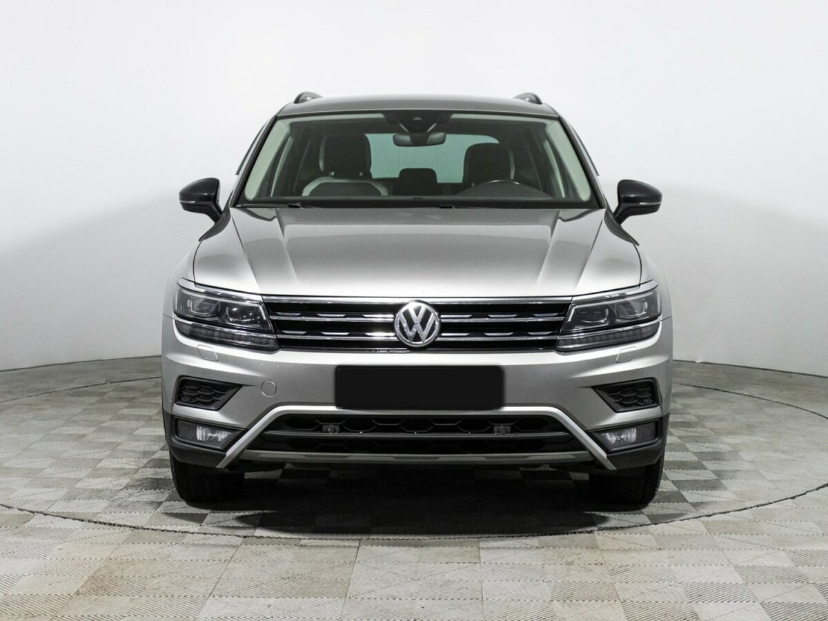 Volkswagen Tiguan б/у, 2019, Роботизированная. Фото: #1