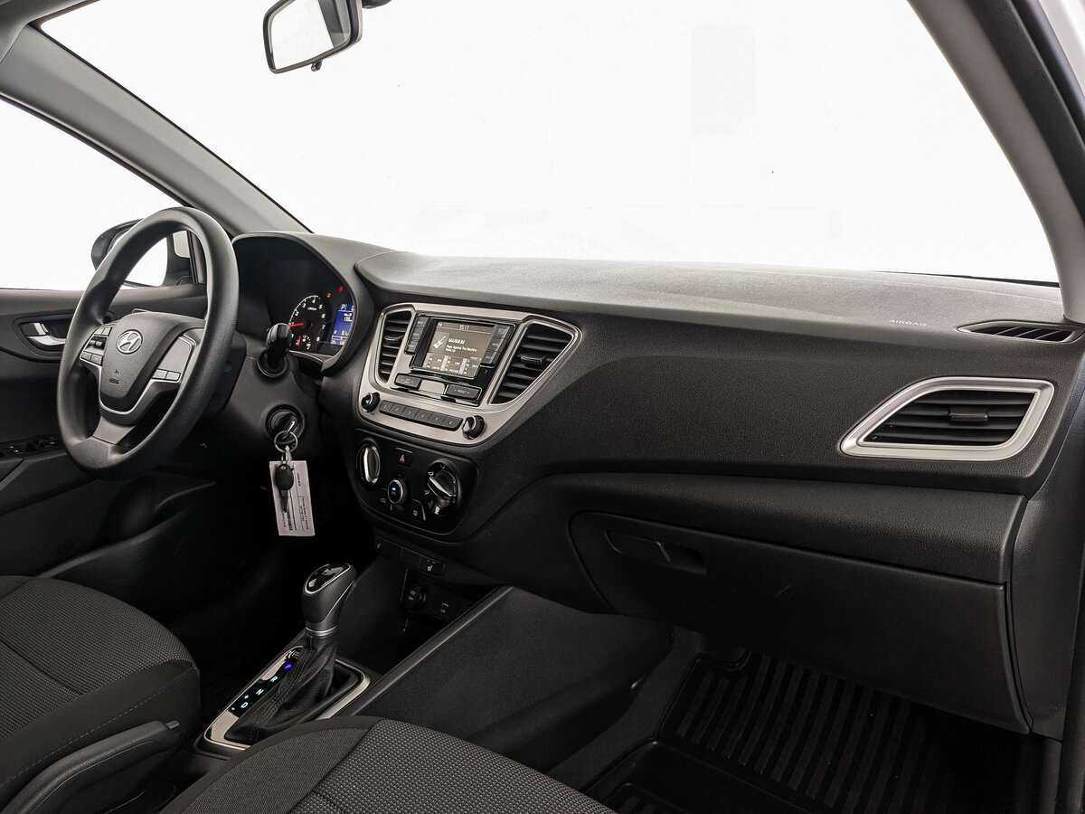 Hyundai Solaris б/у, 2020, Автоматическая. Фото: #12