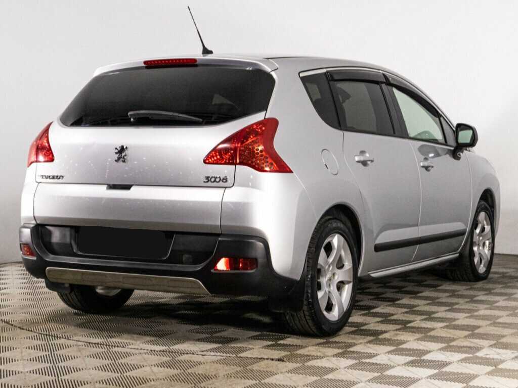 Peugeot 3008 б/у, 2012, Автоматическая. Фото: #4