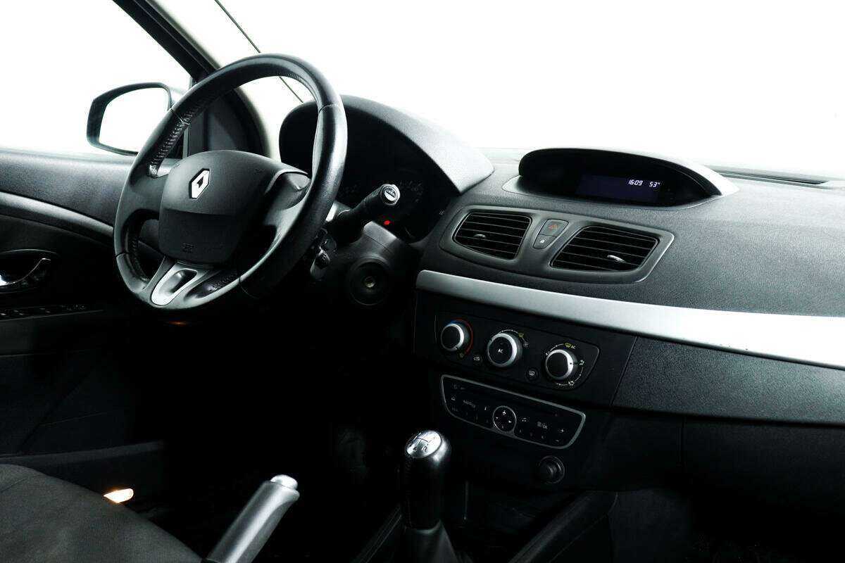 Renault Megane б/у, 2012, Механическая. Фото: #8
