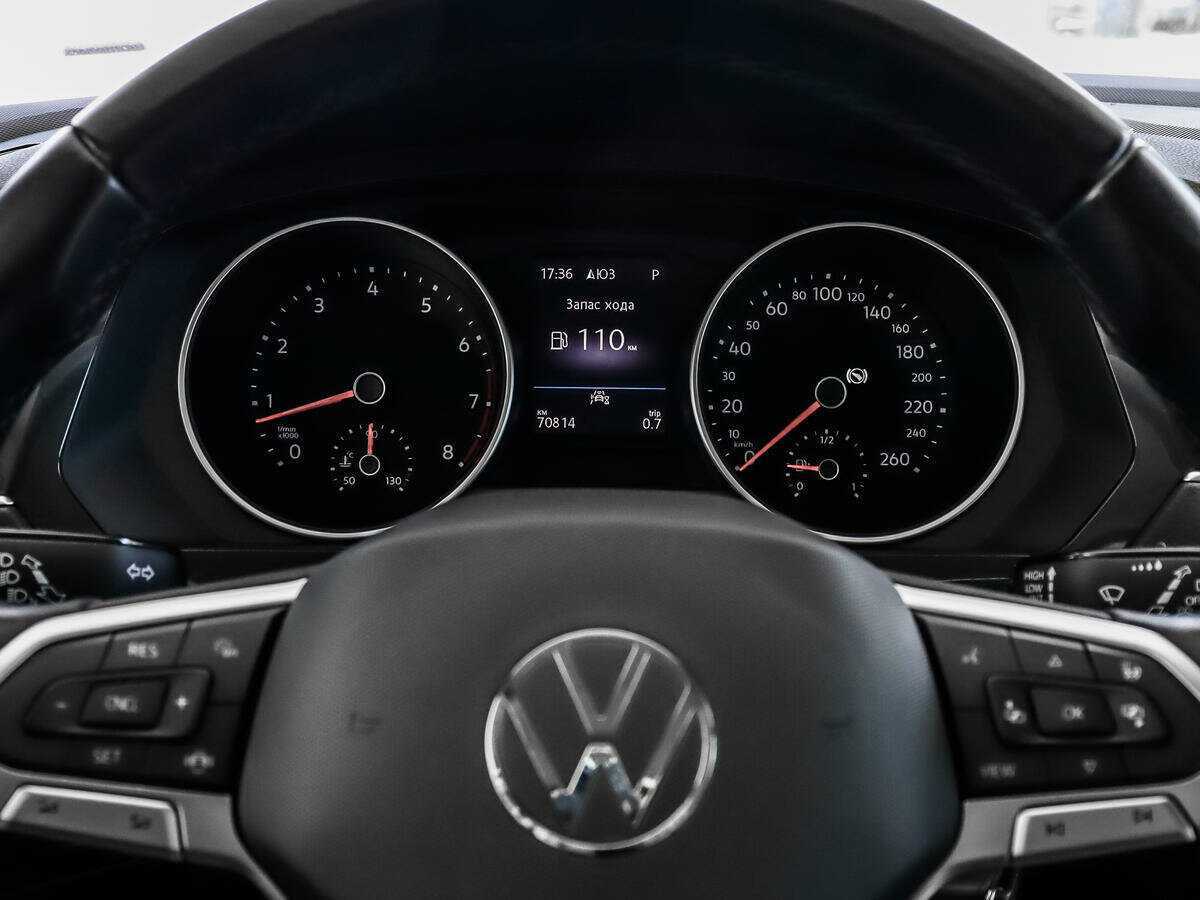 Volkswagen Tiguan б/у, 2021, Роботизированная. Фото: #15