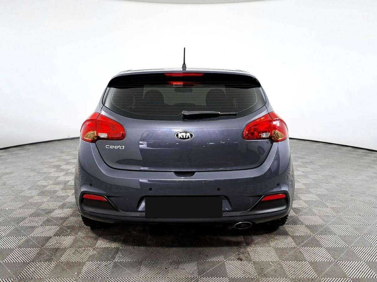 Kia Ceed б/у, 2013, Механическая. Фото: #5