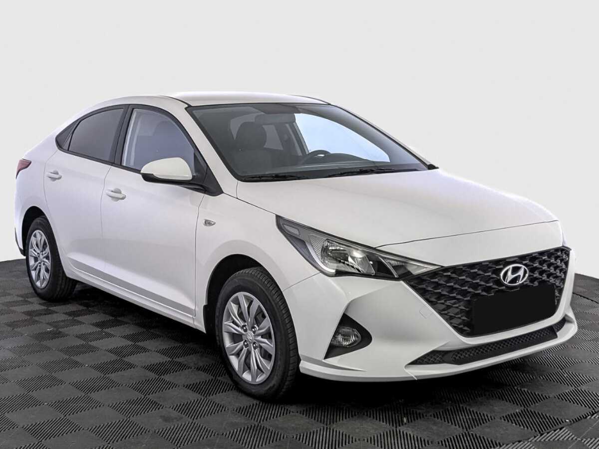 Hyundai Solaris б/у, 2022, Автоматическая. Фото: #2