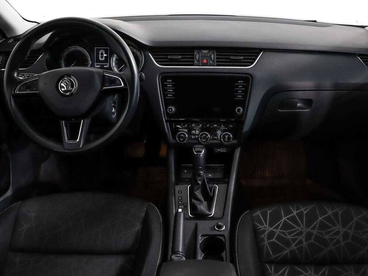 Skoda Octavia б/у, 2019, Автоматическая. Фото: #9