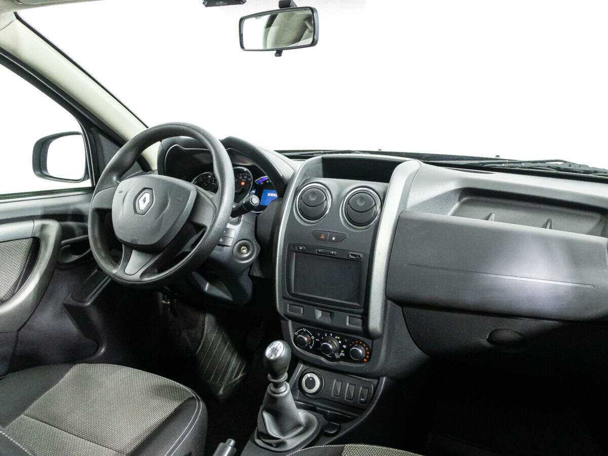 Renault Duster б/у, 2016, Механическая. Фото: #8