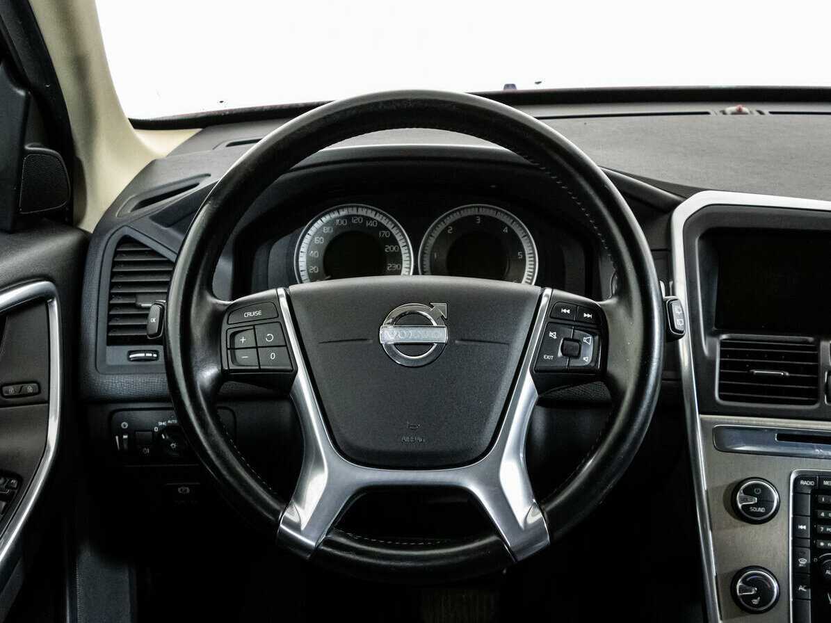 Volvo XC60 б/у, 2013, Автоматическая. Фото: #11