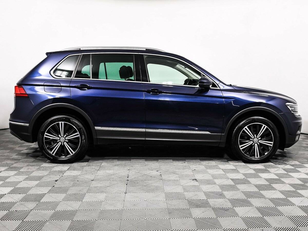 Volkswagen Tiguan б/у, 2017, Роботизированная. Фото: #3