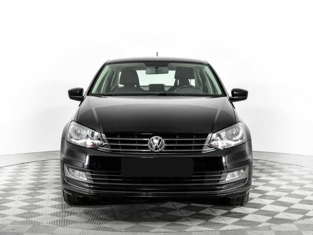Volkswagen Polo б/у, 2015, Автоматическая. Фото: #1