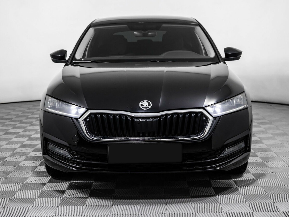 Skoda Octavia б/у, 2020, Автоматическая. Фото: #1