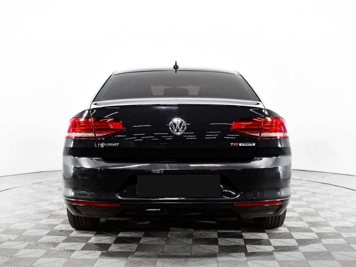 Volkswagen Passat б/у, 2017, Роботизированная. Фото: #5
