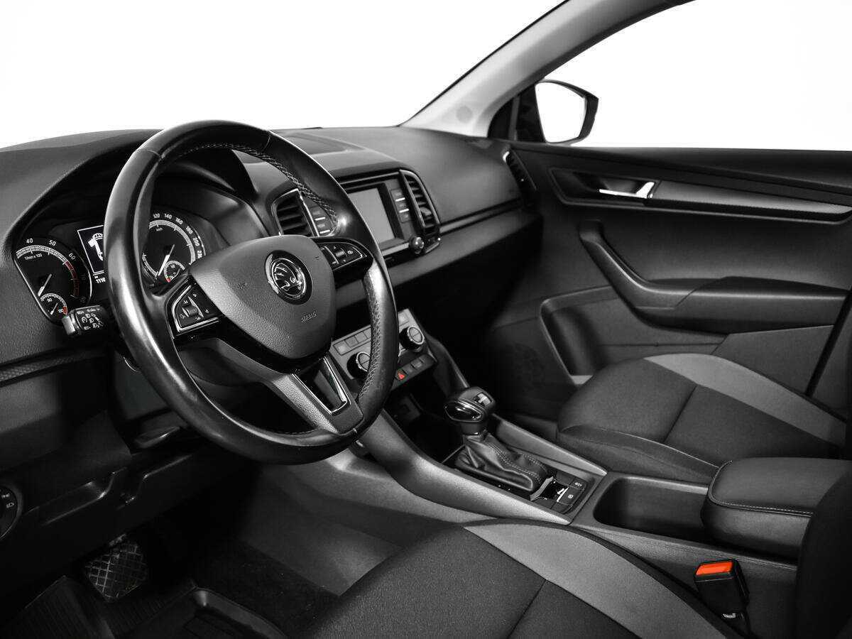 Skoda Karoq б/у, 2020, Автоматическая. Фото: #10